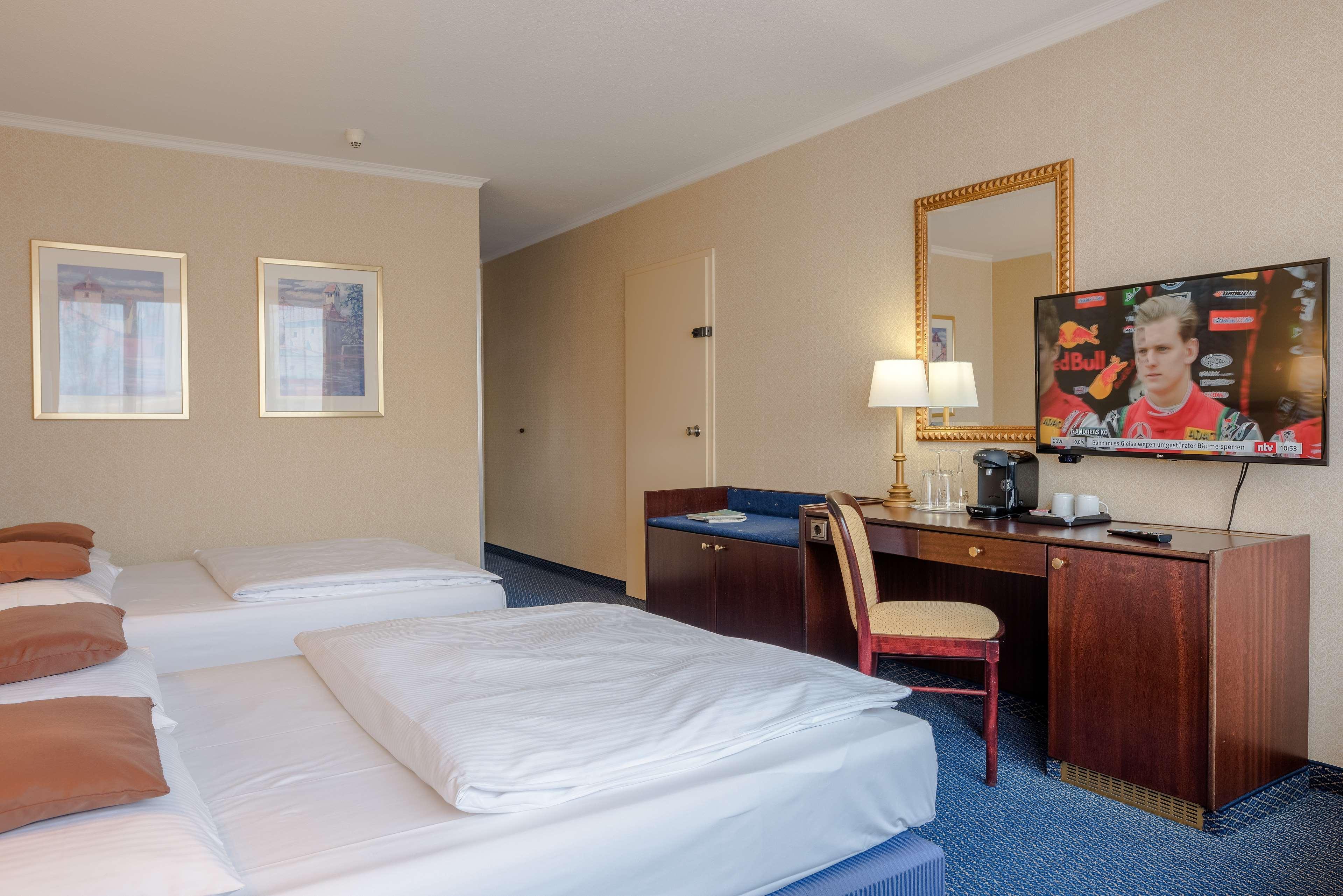 Leoso Hotel Ludwigshafen Exterior foto